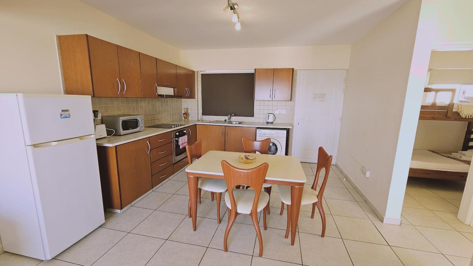 Nissi Golden Sands Privileges * Ajía Nápa