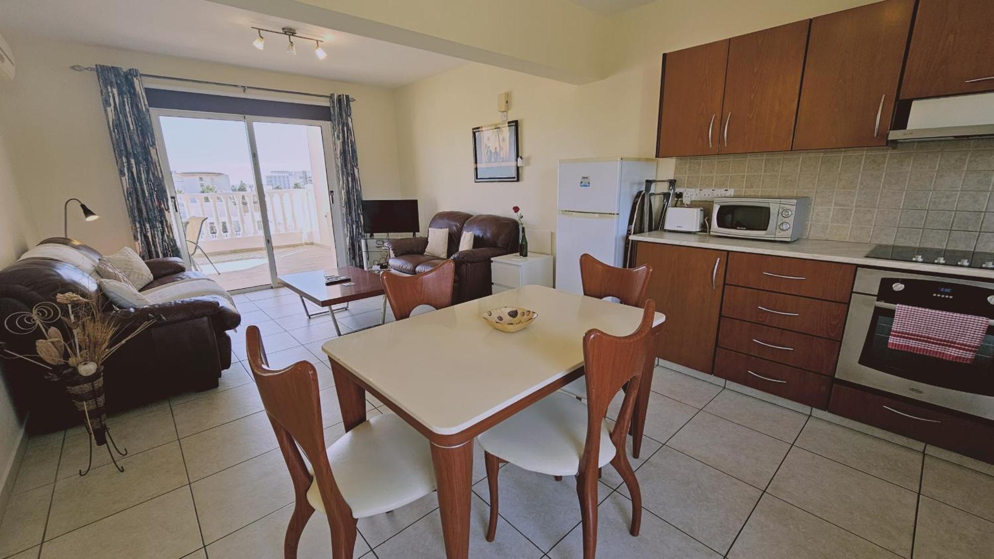 Nissi Golden Sands Privileges * Ajía Nápa