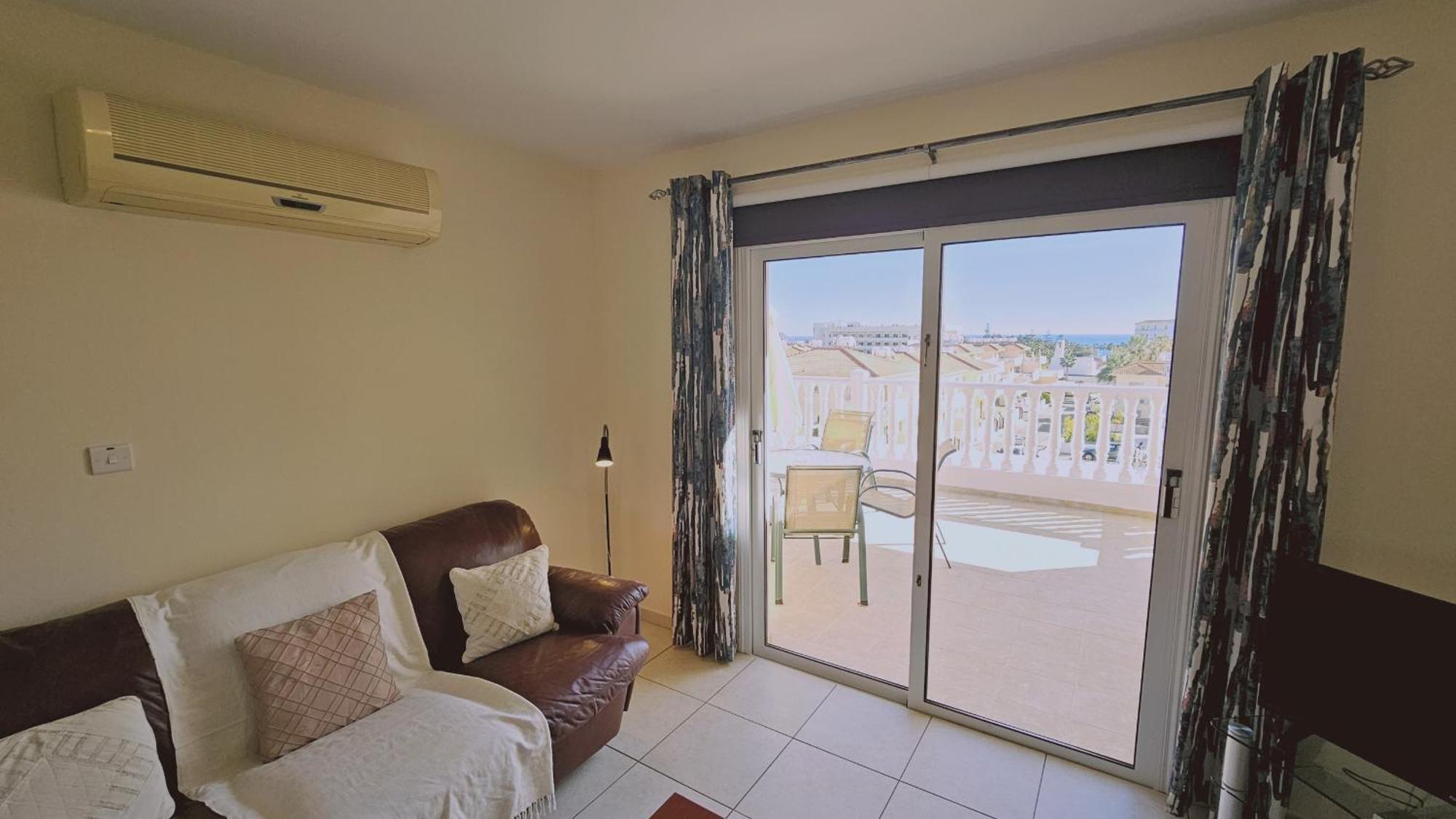Nissi Golden Sands Privileges * Ajía Nápa